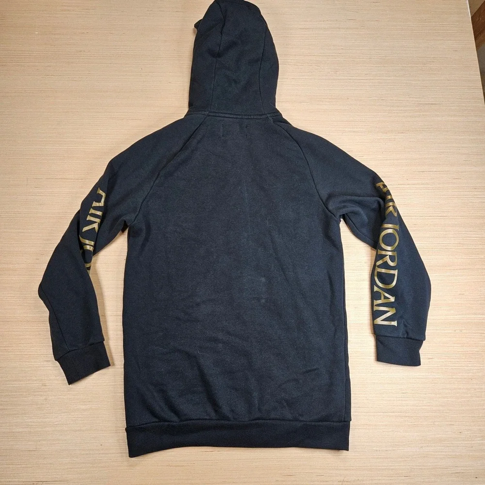 Jordan zip up